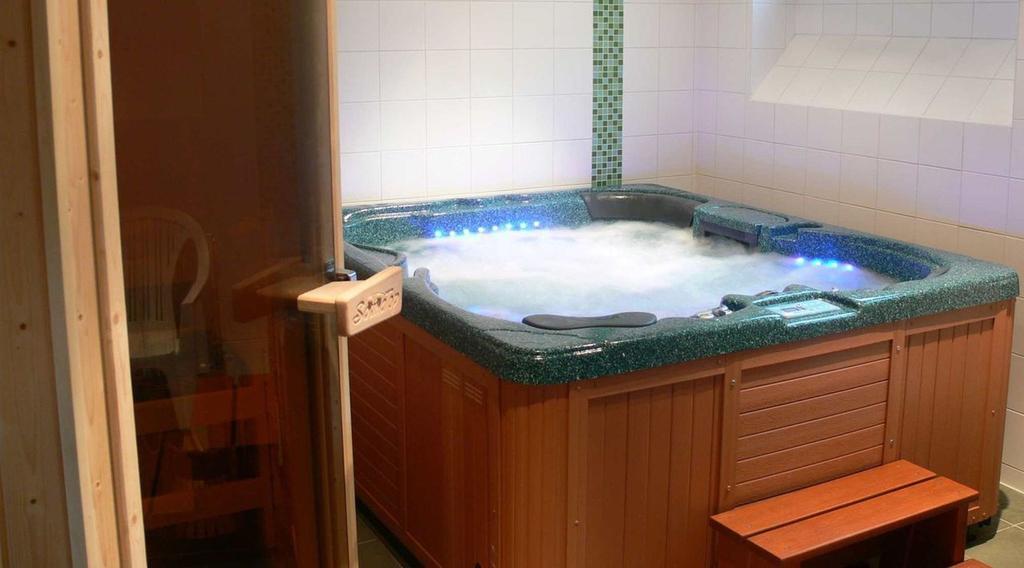 Aparthotel Ochsendorf Horní Blatná Extérieur photo