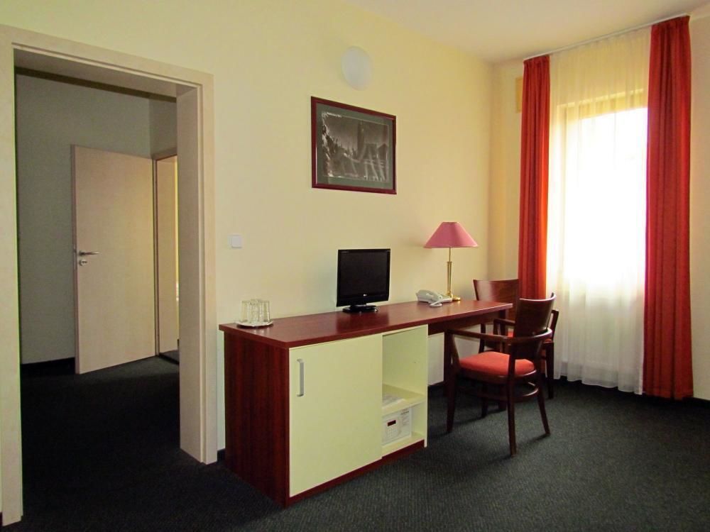 Aparthotel Ochsendorf Horní Blatná Extérieur photo