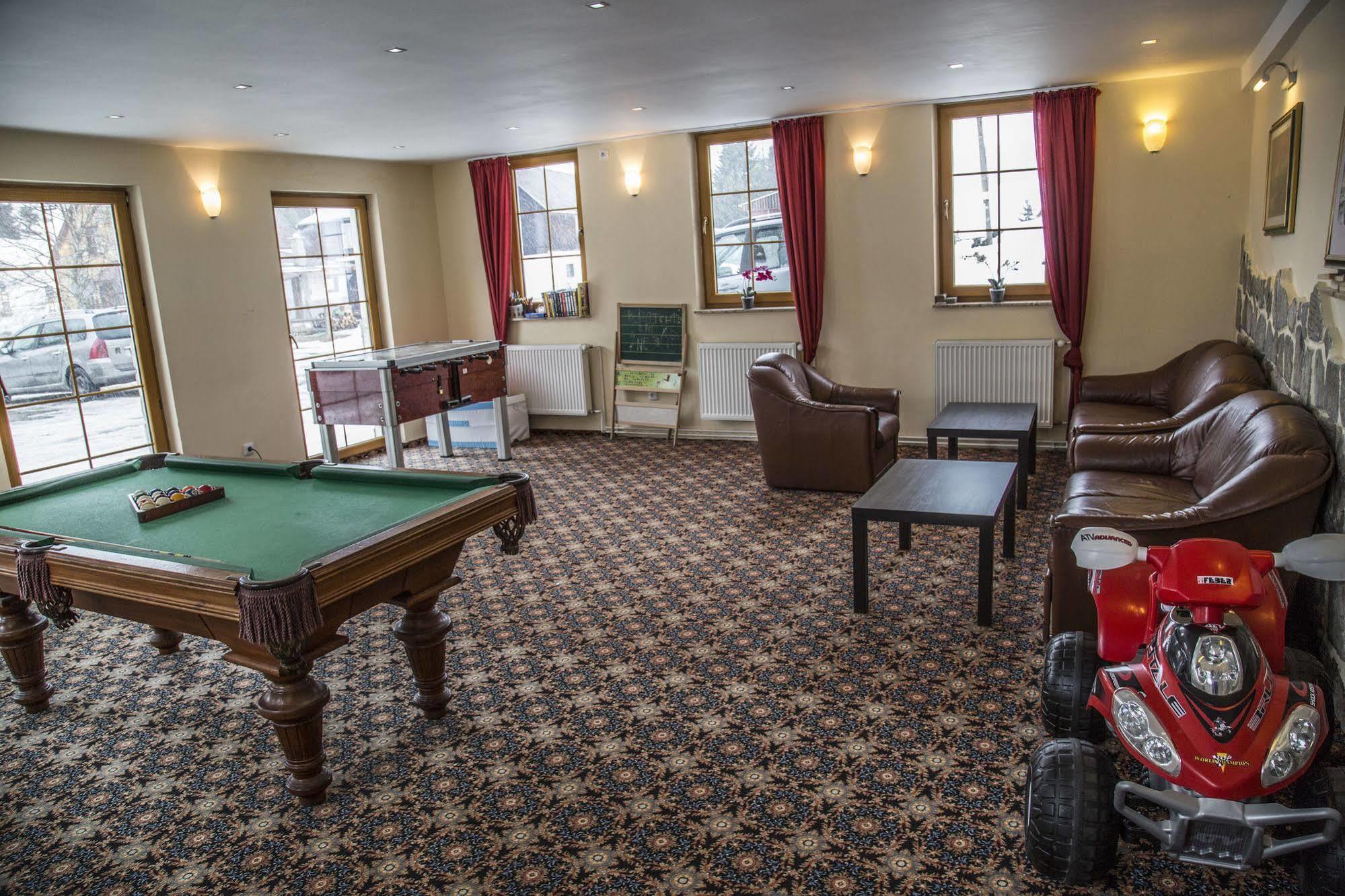 Aparthotel Ochsendorf Horní Blatná Extérieur photo